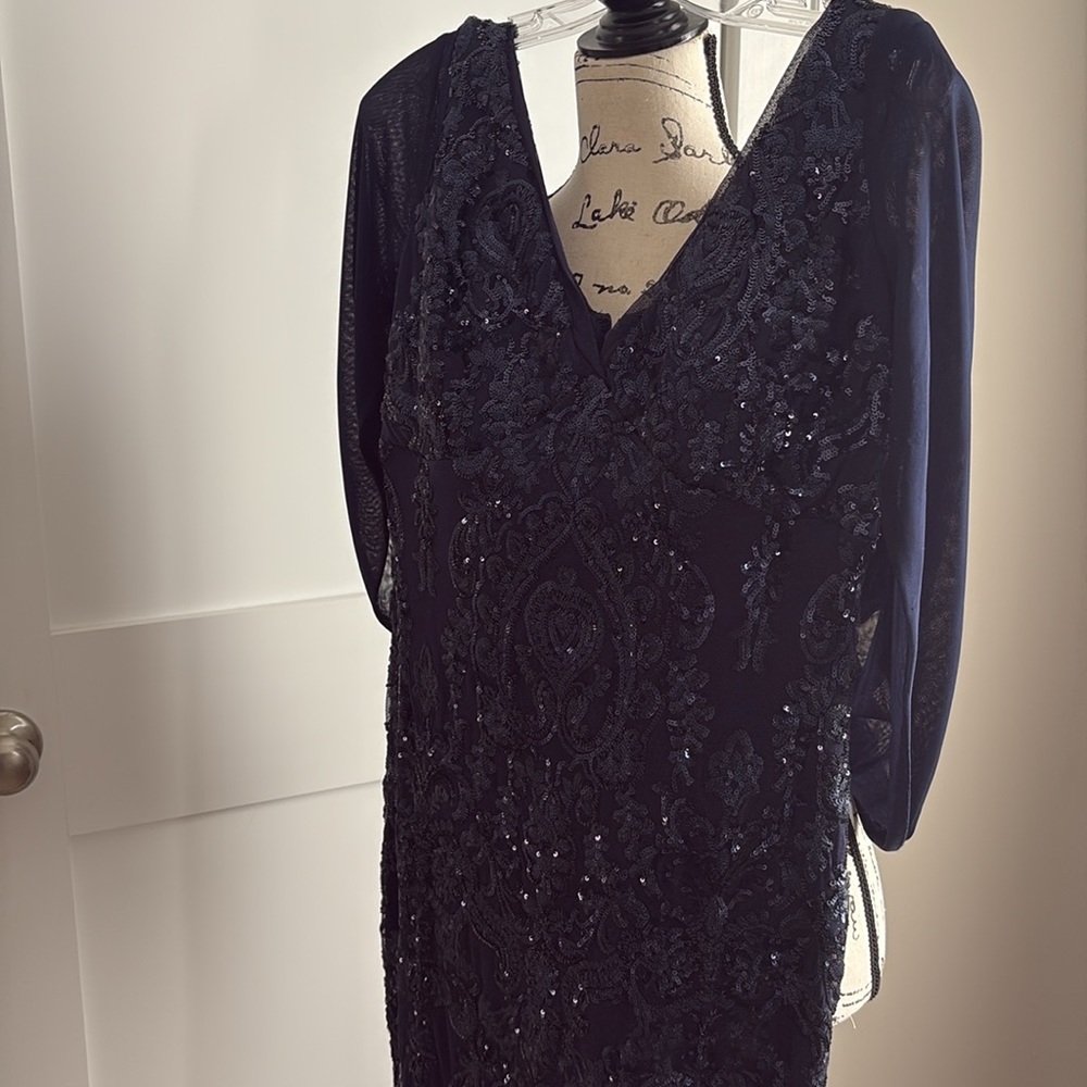 Navy blue R&M Richards evening dress with cape attached Mother of the groom